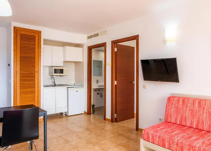 Apto Con Terraza 102 *