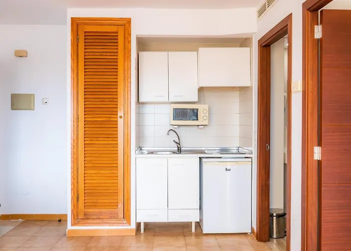 Apto Con Terraza 102 كالا مييور