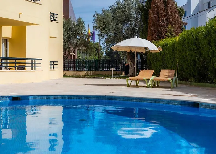 Apto Con Terraza 102 *